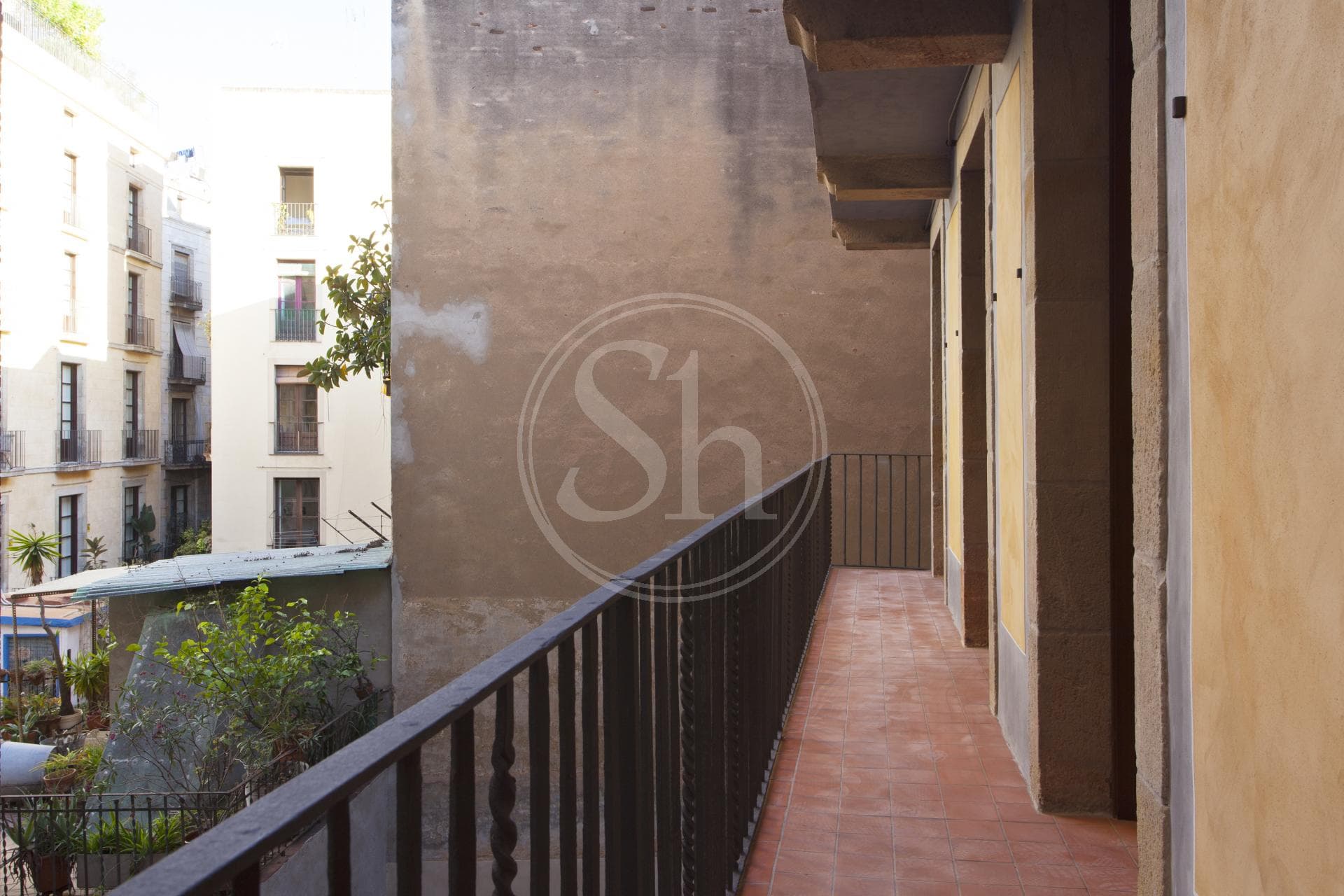 property_image_3