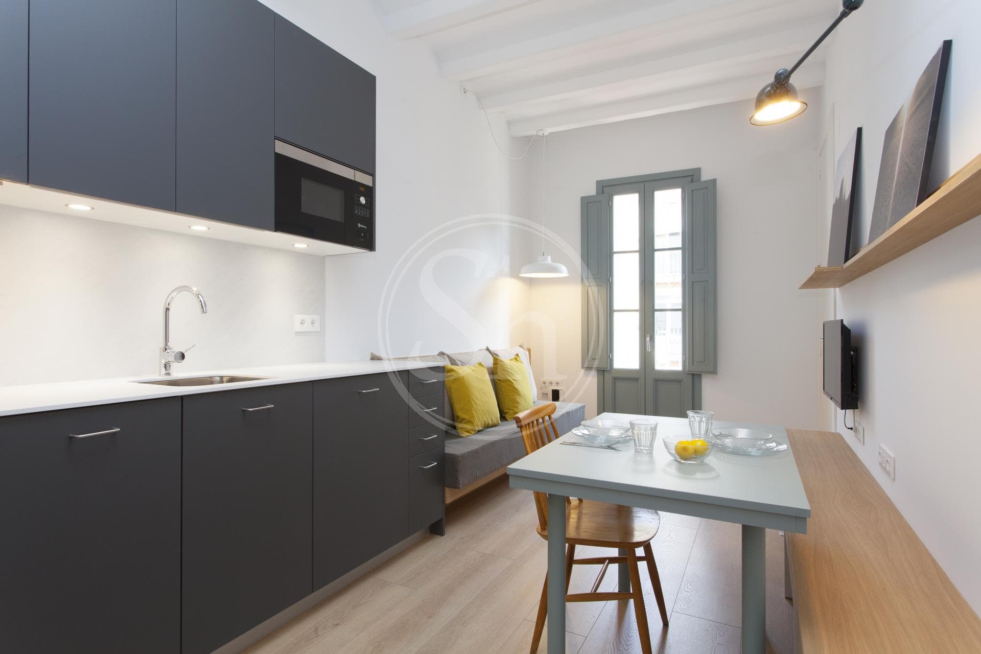 Roser - Avenida Del Paralel | Sants Montjuïc | Barcelona | REF T11143-2
