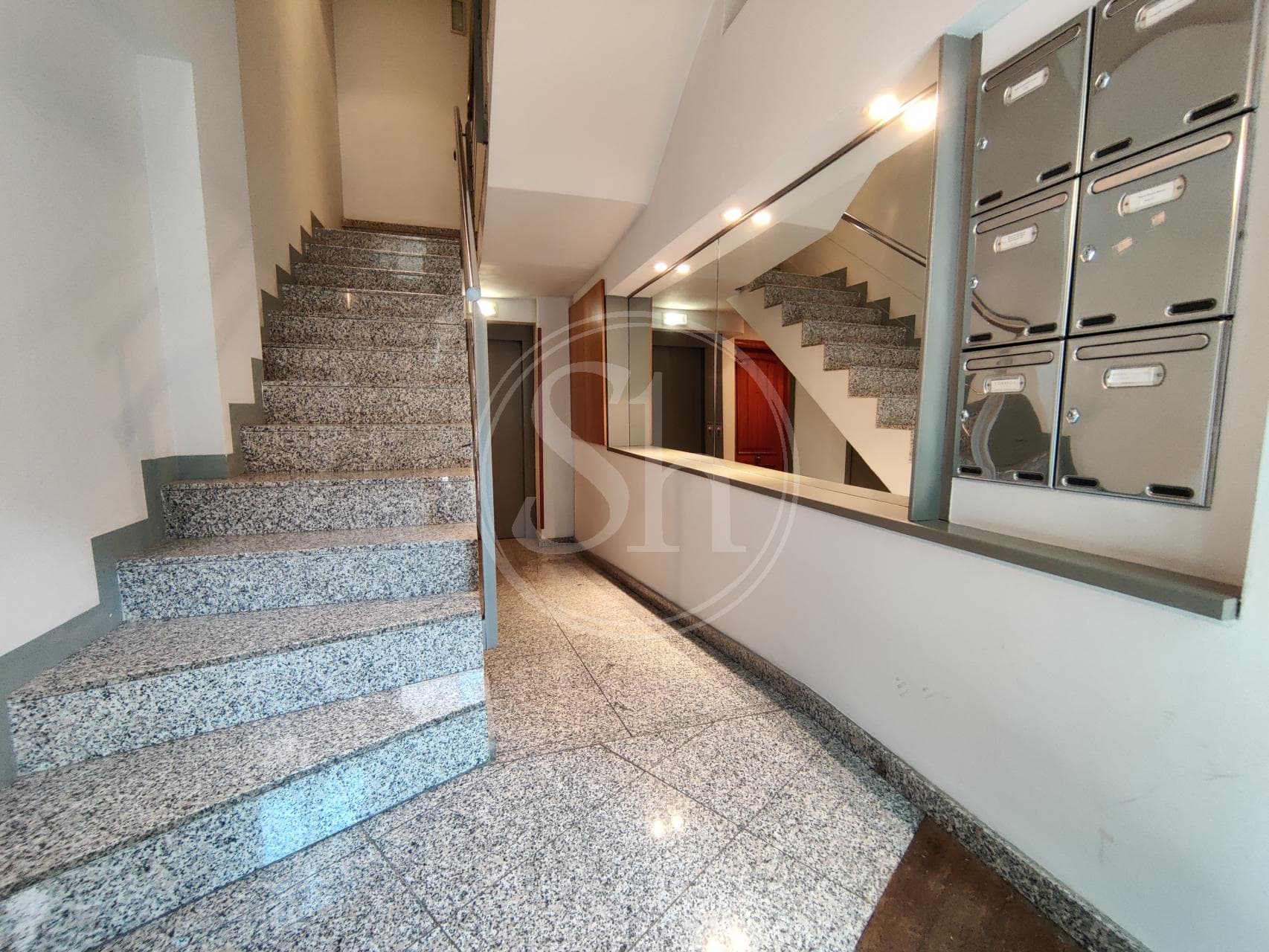 property_image_32
