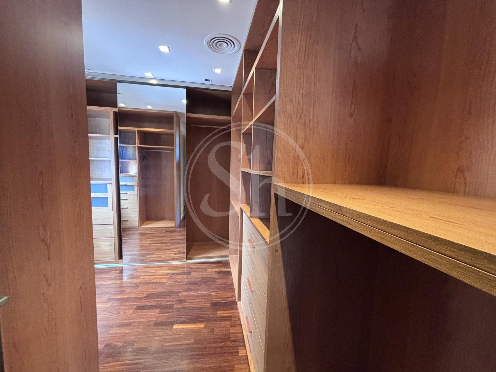 property_image_35