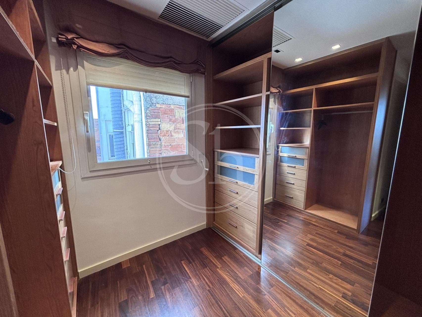 property_image_36