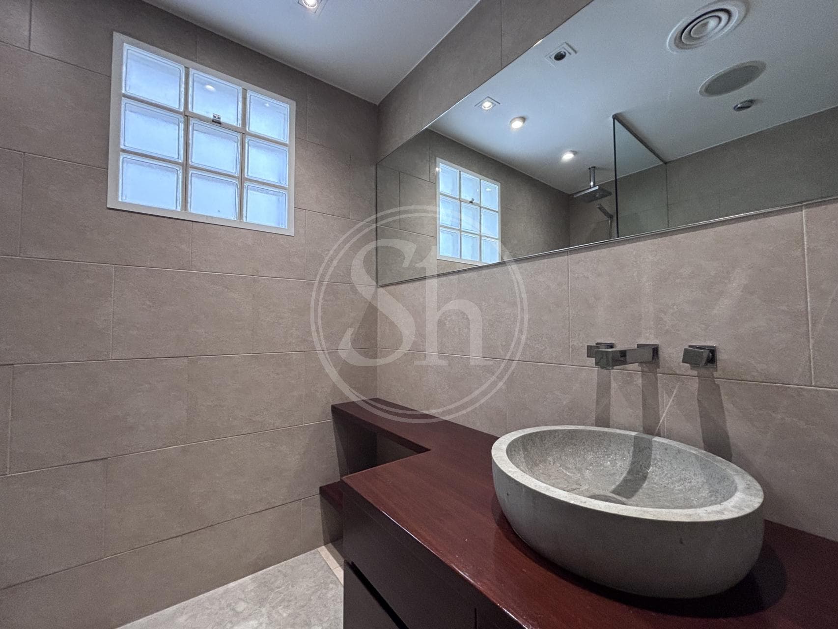 property_image_17