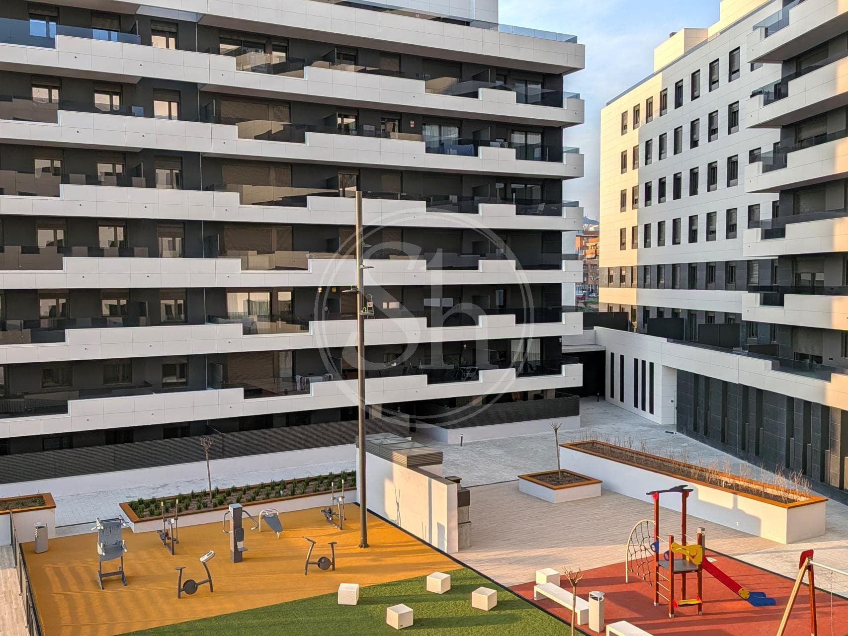 property_image_36