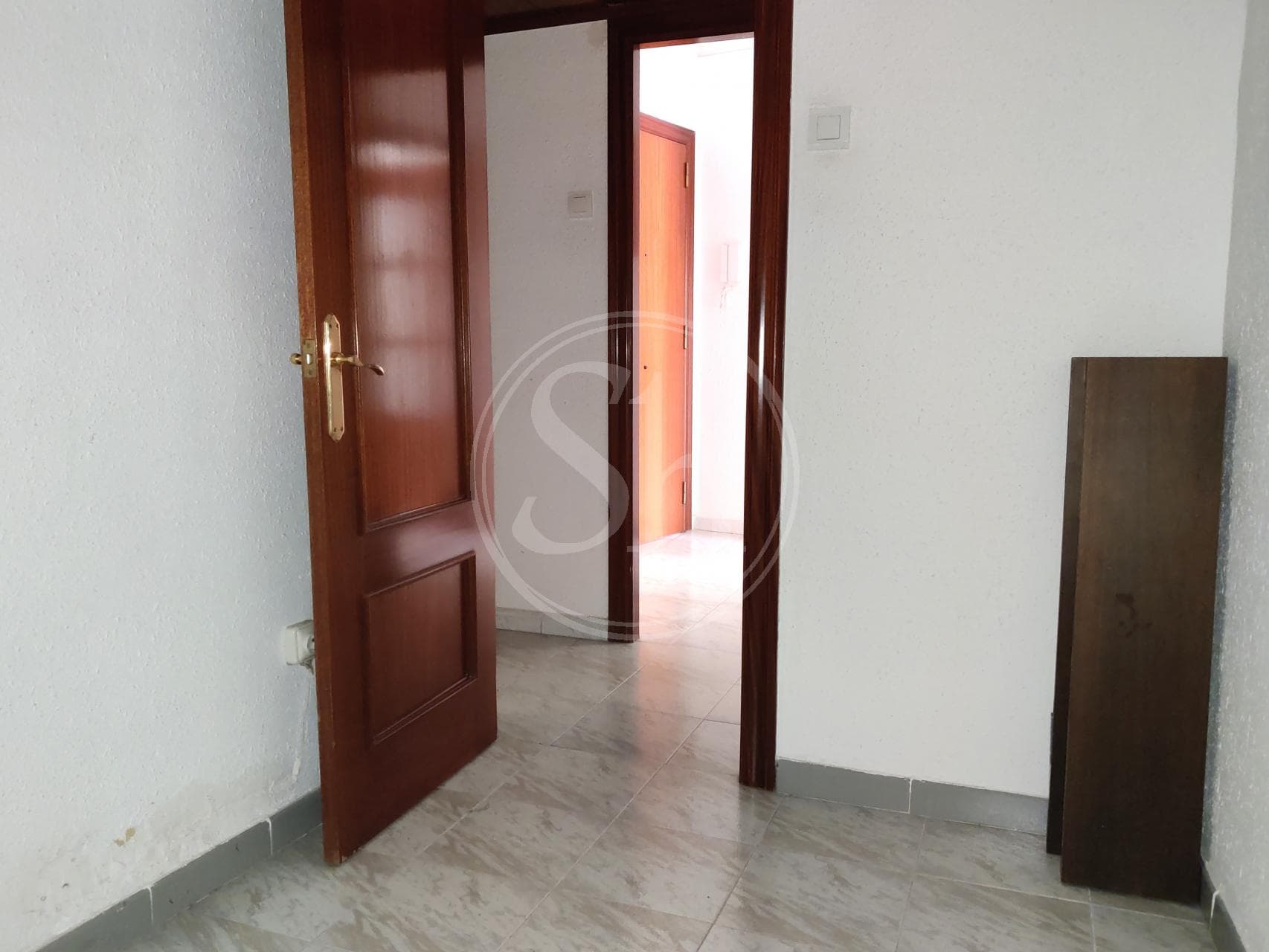 property_image_12