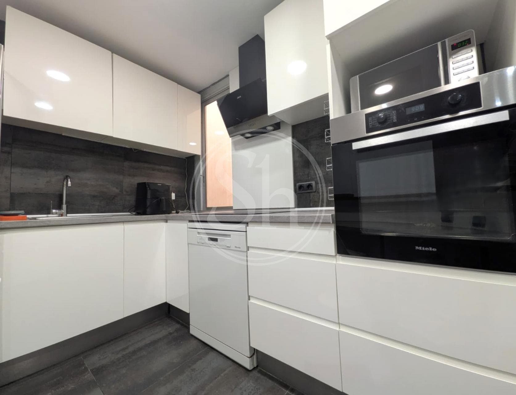 property_image_8