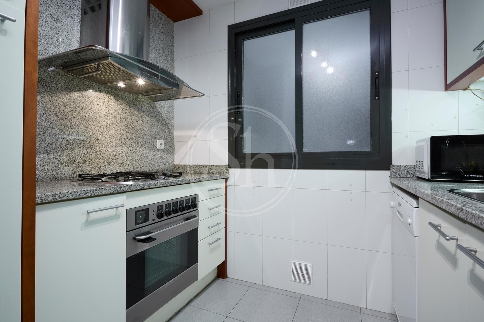 property_image_12