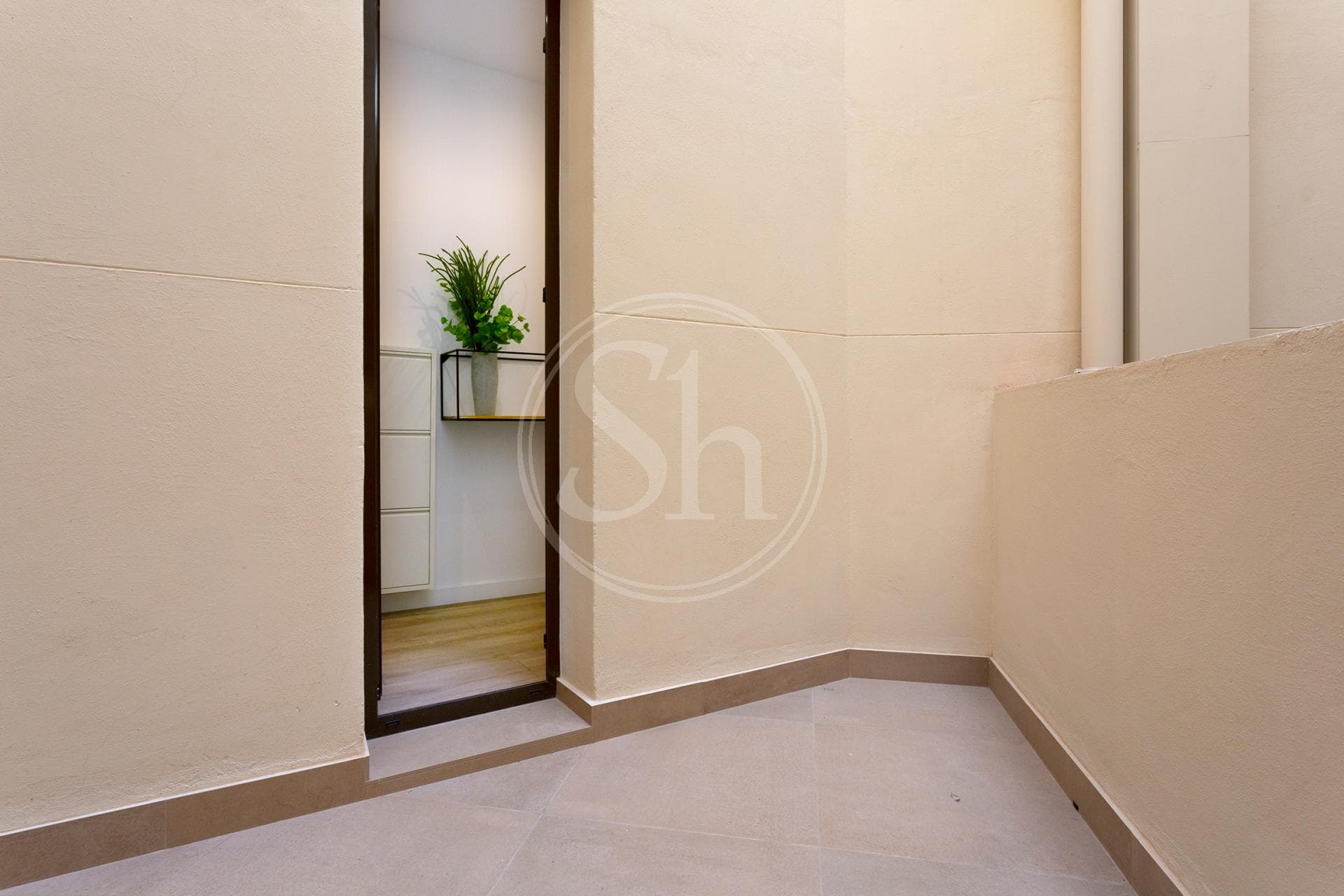 property_image_12