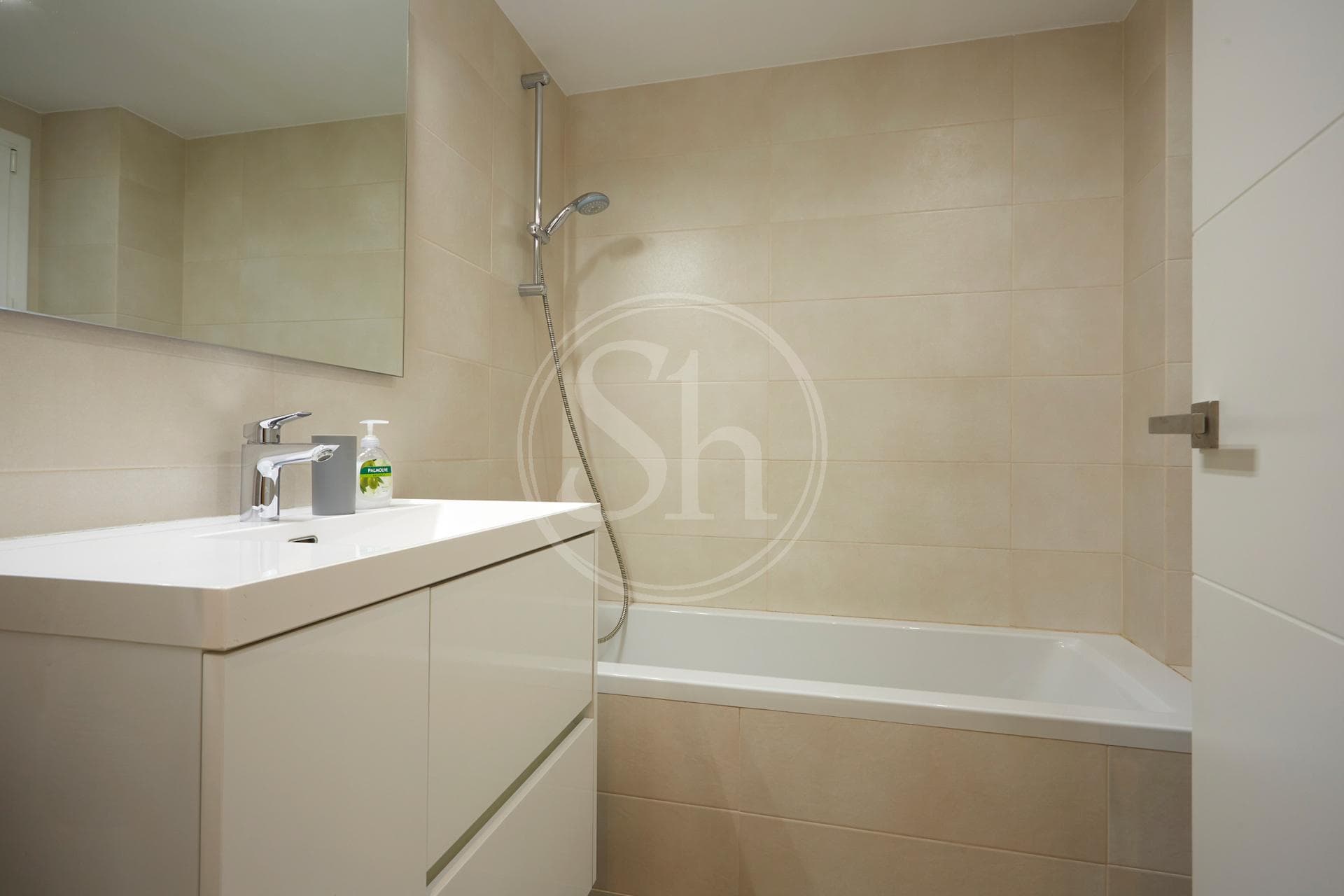 property_image_24