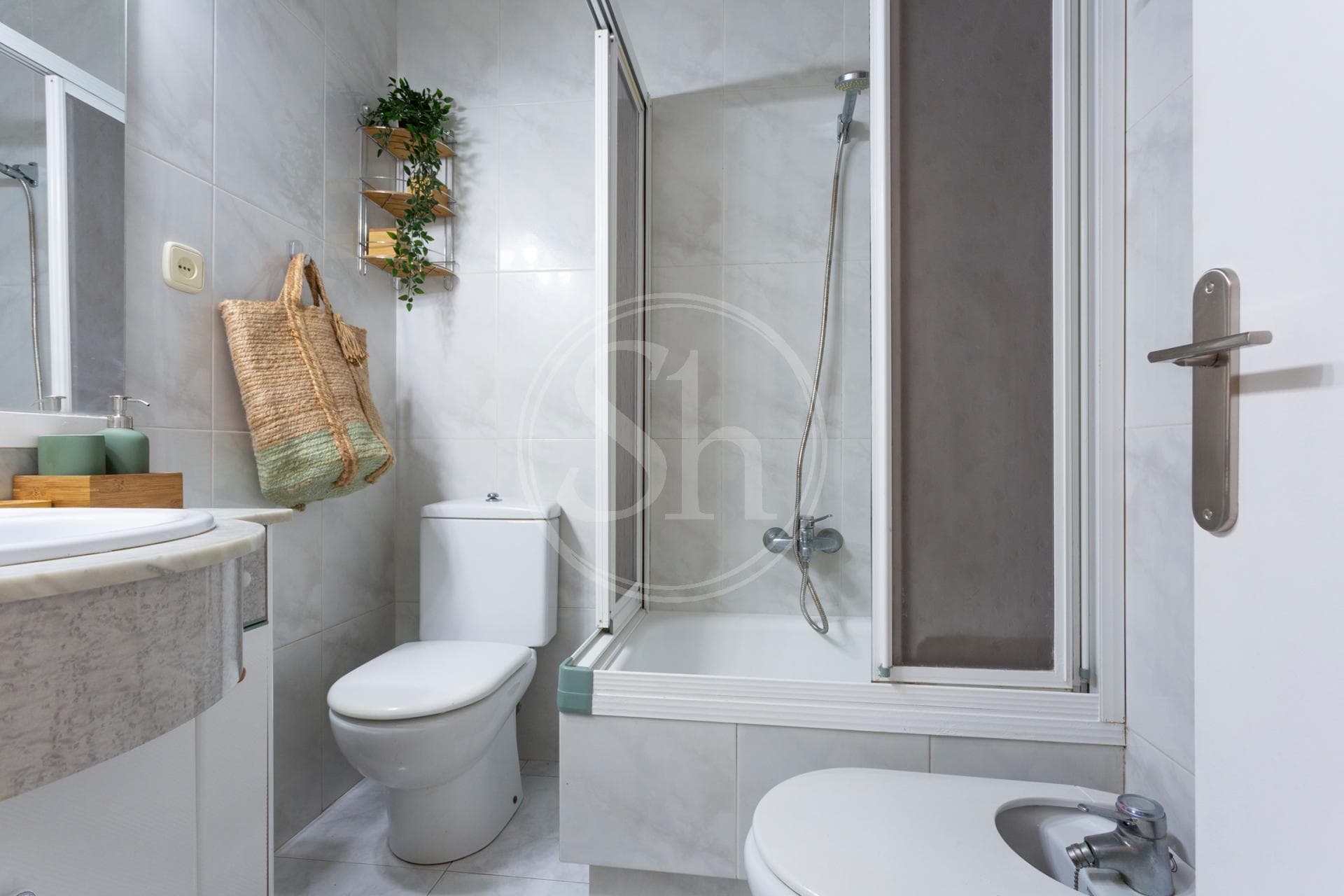 property_image_17