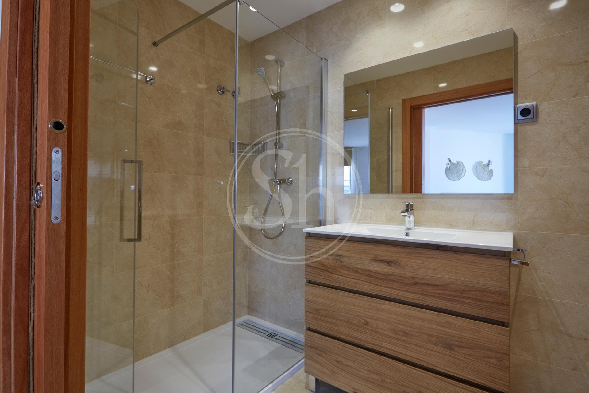 property_image_21