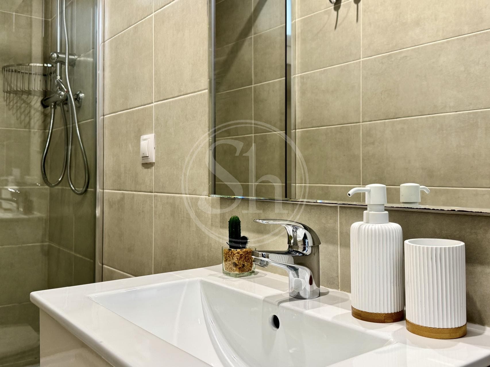 property_image_25