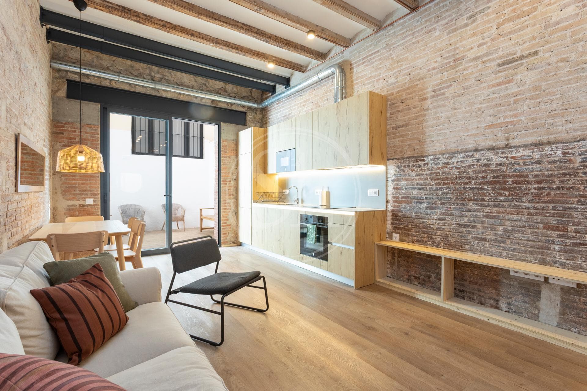 property_image_1