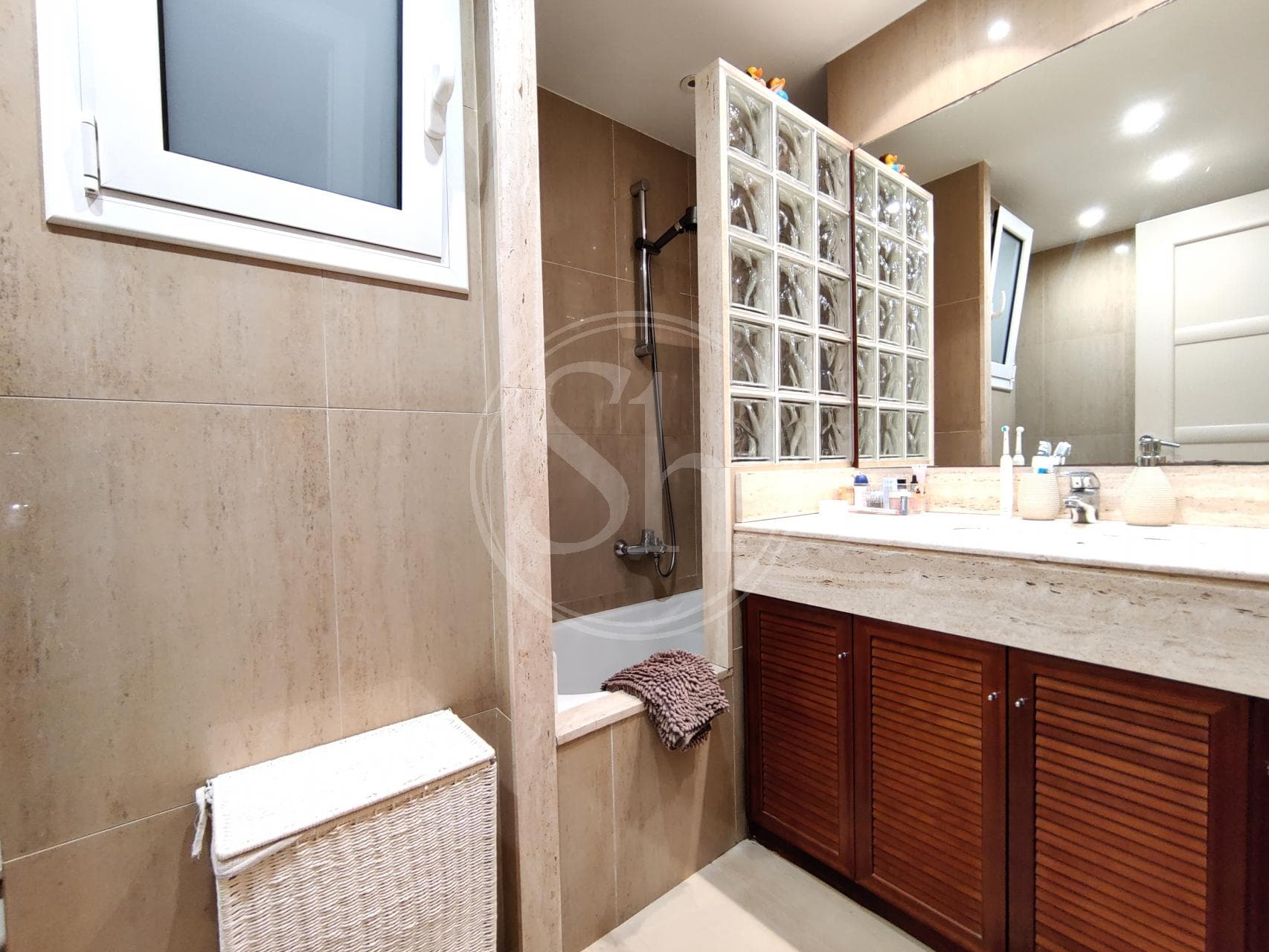 property_image_18