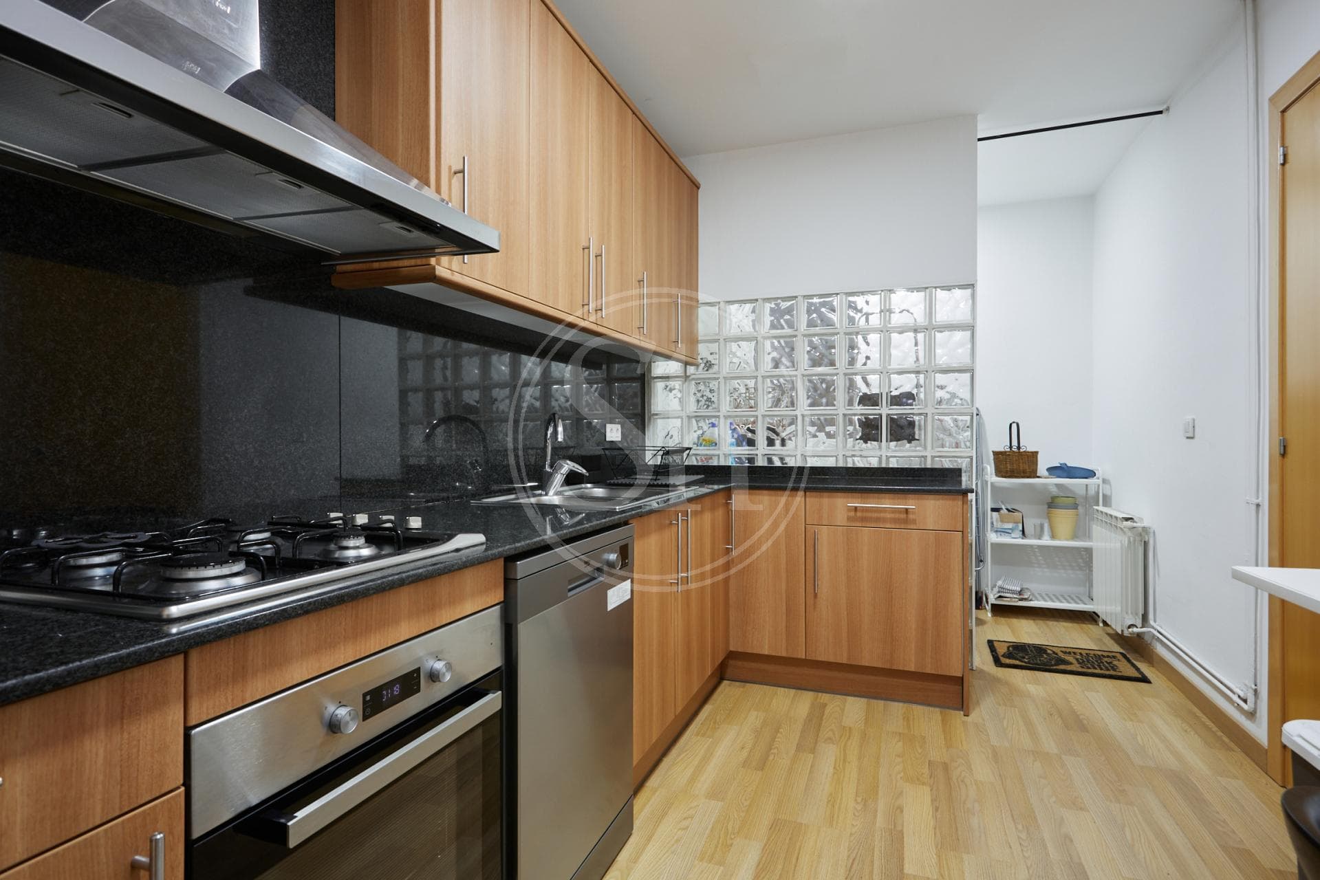 property_image_12