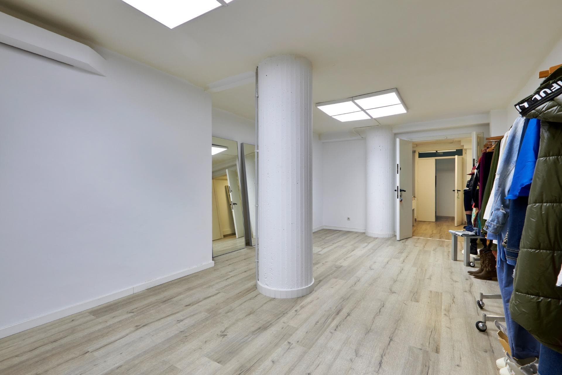 property_image_42