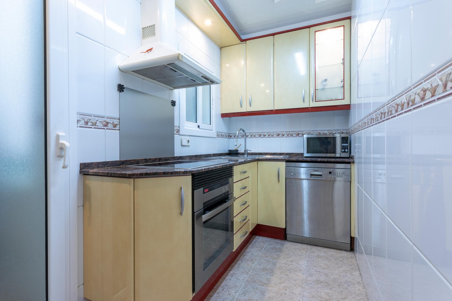 property_image_12